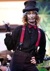 314044_4288489020764_1884660155_n