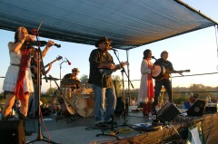 Folding Mr. Lincoln performing at Bird Park last summer.