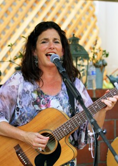 Heloise Love. Photo by Dennis Andersen.