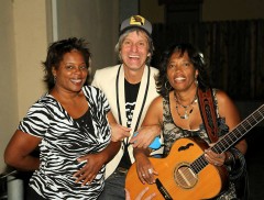 Lisa and Karen with Steve Poltz
