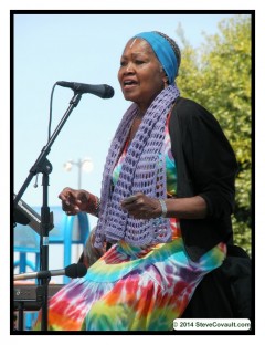 Odetta. Photo by Steve Covault.