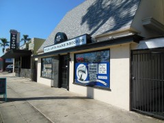 Folk Arts Rare Records. Photo by Liz Abbott.